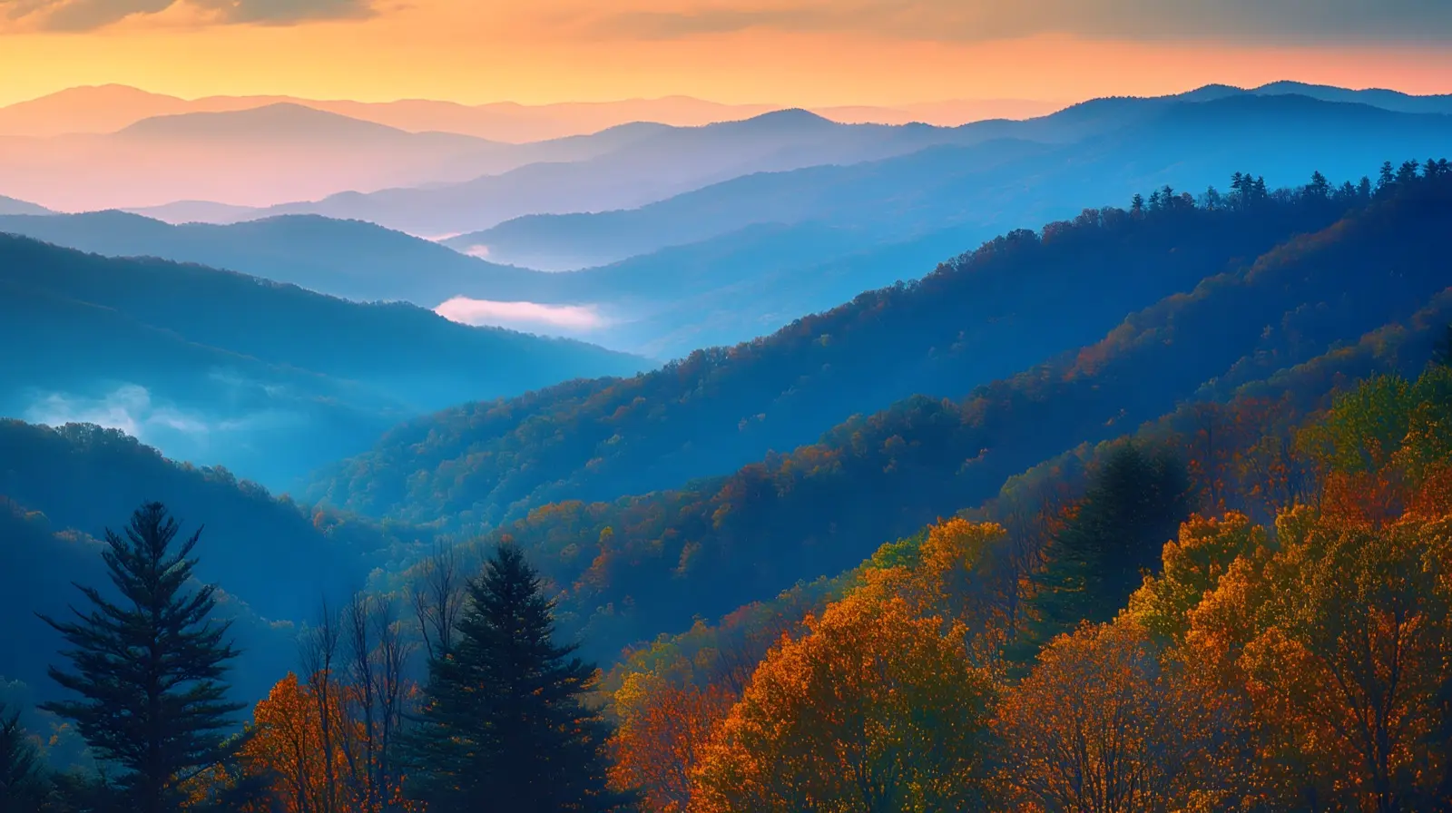 Great Smoky Mountains ridgelines in autumn, Tennessee